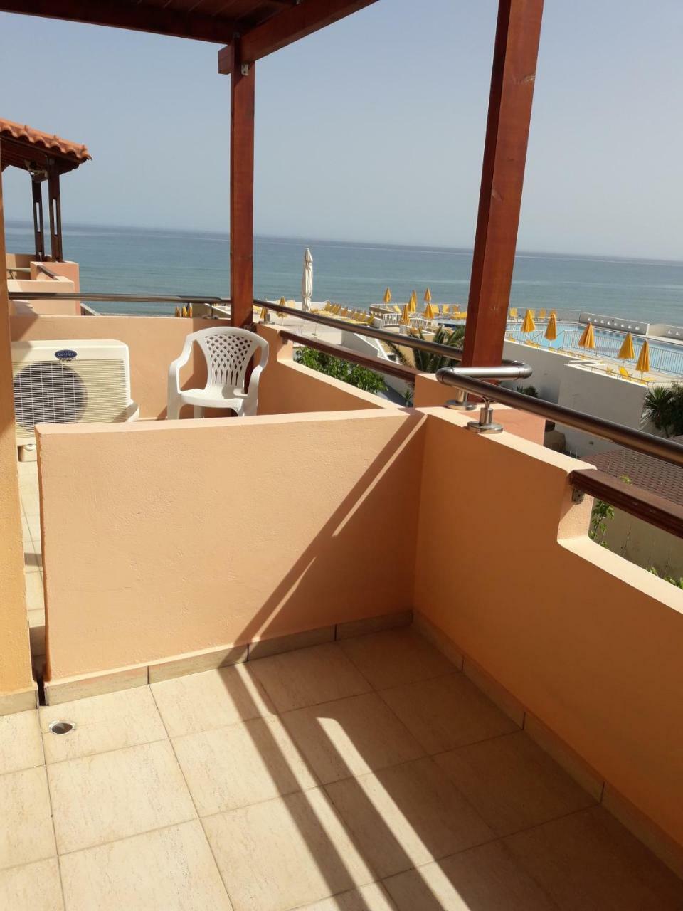 Aquamar Beach Hotel Kournas Exterior photo